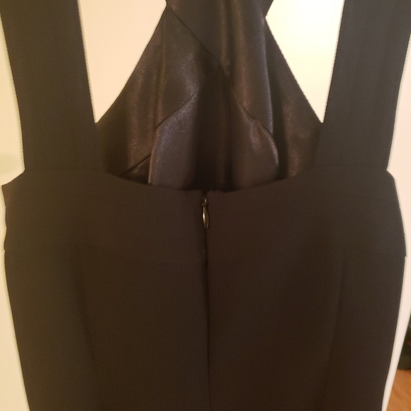 LBD - Picture 4 of 5